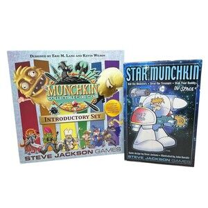 2 STEVE JACKSON GAMES MUNCHKIN COLLECTIBLE CARD INTRODUCTORY SET + STAR MUNCHKIN